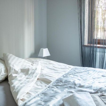 Apartamenty Centrum- Kochanowskiego -Dawniej Two-Bedroom Apartment Зелёна-Гура Экстерьер фото