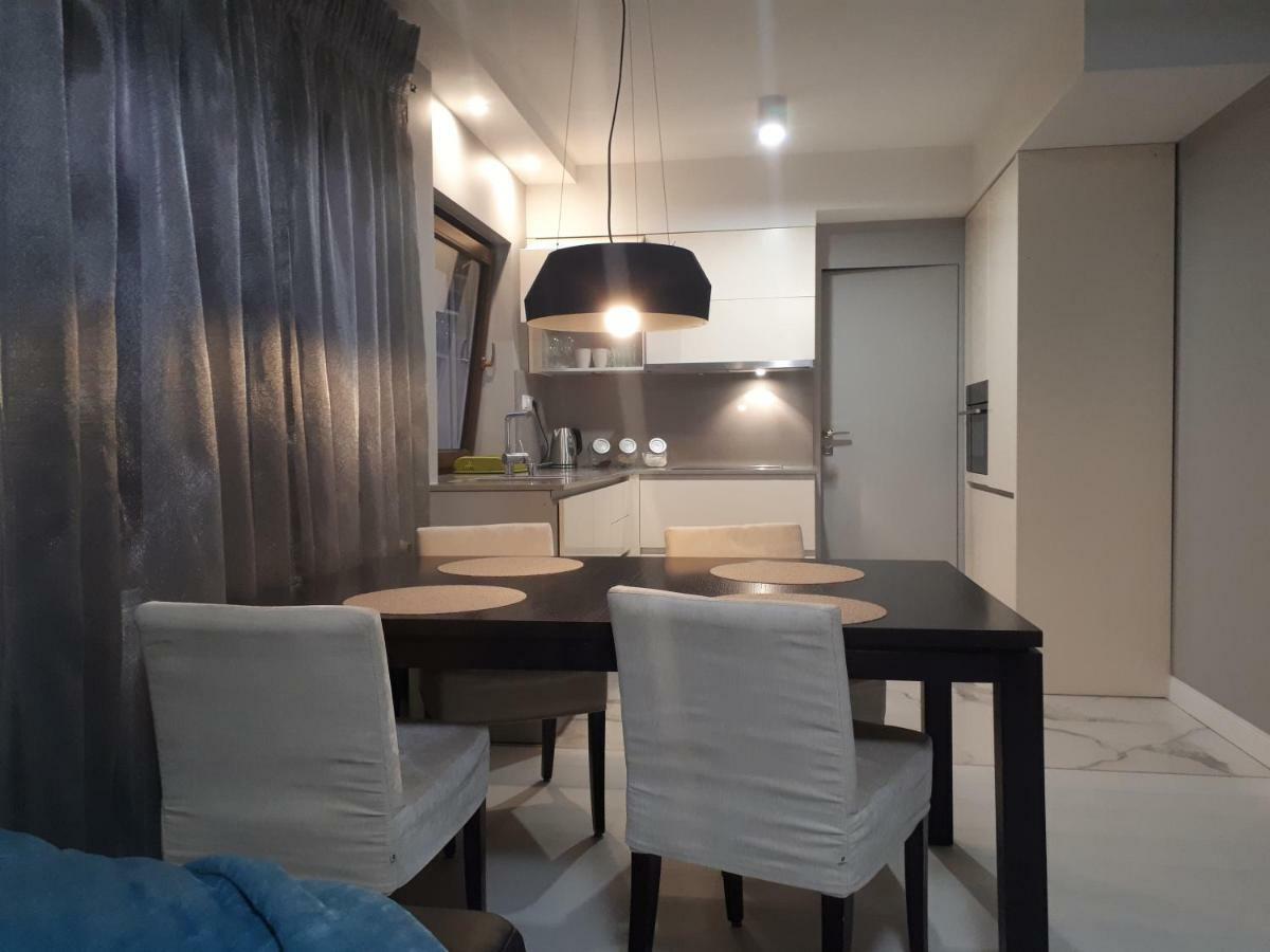 Apartamenty Centrum- Kochanowskiego -Dawniej Two-Bedroom Apartment Зелёна-Гура Экстерьер фото