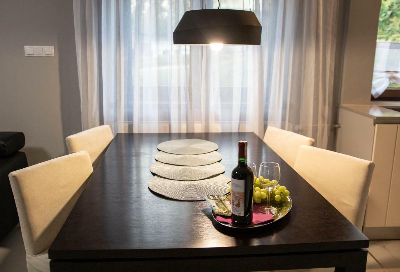 Apartamenty Centrum- Kochanowskiego -Dawniej Two-Bedroom Apartment Зелёна-Гура Экстерьер фото