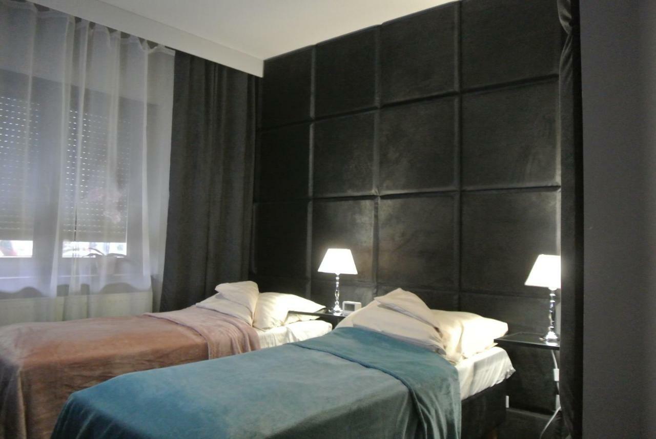 Apartamenty Centrum- Kochanowskiego -Dawniej Two-Bedroom Apartment Зелёна-Гура Экстерьер фото
